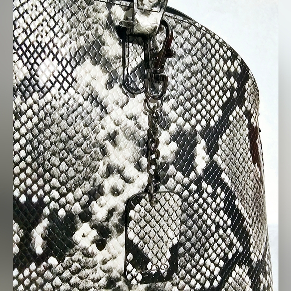 Aldo Black and White Snakeskin Crossbody Bag - Picture 5 of 16